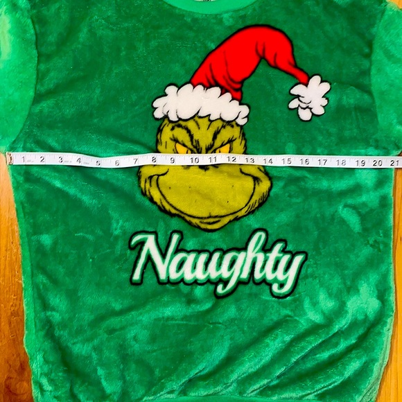 The Grinch long sleeve top size L - Picture 7 of 8